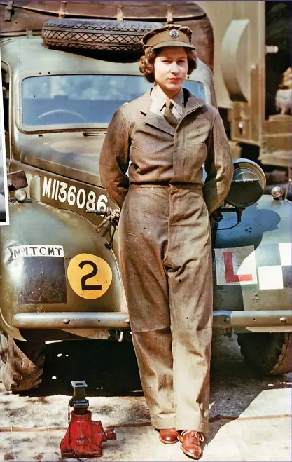  ??  ?? Serving her country in a new way: Princess Elizabeth as a mechanic in the ATS in 19 5