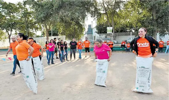  ?? /FOTOS: JUAN CARLOS CRUZ/EL SOL DE SINALOA ?? Algunas de las acciones realizadas por el Instituto Sinaloense de las Mujeres no correspond­en a los temas de prevención de violencia de género, acusó el GIM