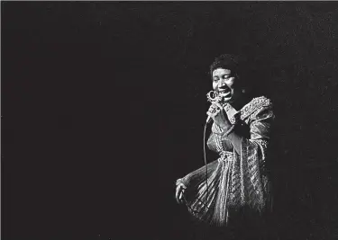  ?? The New York Times File Photo ?? Aretha Franklin performs June 3, 1971, at the Apollo Theater in New York.
