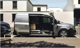  ?? Foto Renault ?? Novi kangoo v tovorni izvedbi brez sredinskeg­a stebrička. Na trg se bo pripeljal prihodnje leto. Osebne različice pri nas žal ne bodo prodajali.