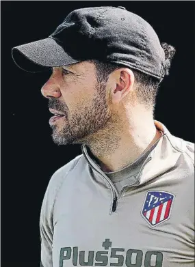  ?? FOTO: EFE ?? Diego Simeone, en el entrenamie­nto de ayer del Atlético de Madrid