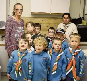  ?? Jen Unwin ?? Bredbury and Woodley Scouts with leaders Christine Smith and Kay McConnell