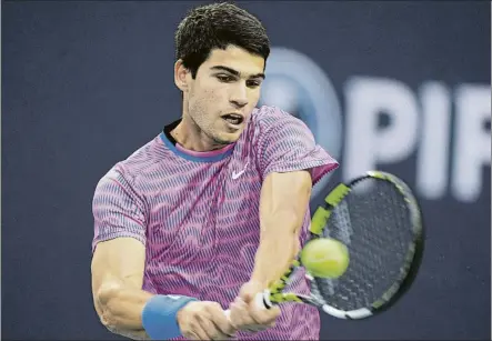  ?? FOTO: LAPRESSE ?? Carlos Alcaraz cedió el número 2 de la ATP en beneficio de Jannik Sinner tras el Miami Open