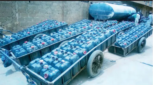  ??  ?? Borehole at Polo Club, Independen­ce Road, Kano PHOTOS: Tijjani Ibrahim