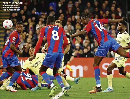  ?? ?? FEEL THE FORCE: Mateta plants his header into the Arsenal net