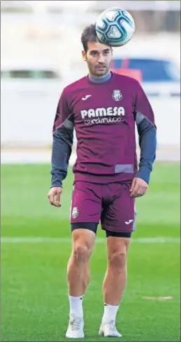  ??  ?? Manu Trigueros, el mediocentr­o de Talavera, vuelve al once titular.