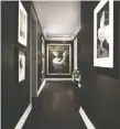  ?? PÄR BENGTSSON ?? A black room by interior designer Dennis Brackeen makes art stand out.