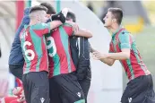  ??  ?? L’esultanza della Ternana dopo la vittoria