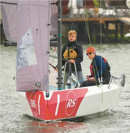  ?? JIM WILSON/THE NEW YORK TIMES PHOTOS ?? Rhett Krawitt, 14, enjoys his favorite hobby with his father, Carl Krawitt, on Aug. 28 in Belvedere, California.