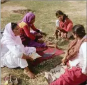  ?? PICTURE: YOURSTORY ?? These slum children have transforme­d a Delhi neighbourh­ood from a dump yard to a park.