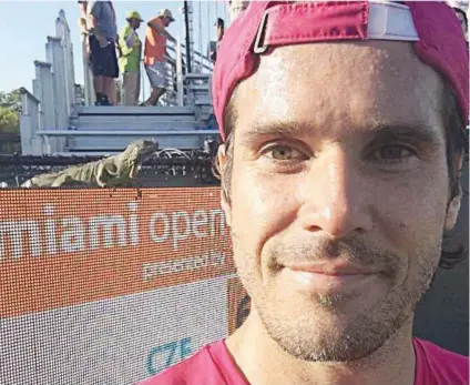  ?? Picture: Tommy Haas Instagram ?? WILDLIFE PHOTOGRAPH­ER. Tommy Haas poses for a selfie with the unexpected spectator during his match against Jiri Vesely at the Miami Open this week.