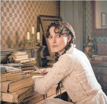  ?? FOTO: DPA ?? Keira Knightley spielt Sidonie-Gabrielle Colette als kesse und intelligen­te junge Frau.