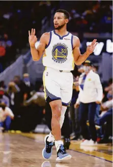  ?? Santiago Mejia / The Chronicle ?? After missing 60 games the season before last, Stephen Curry started 2020-21 slowly before taking grip of the scoring crown.