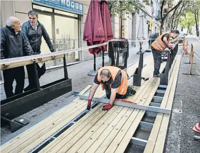  ?? Bar elonaMI ?? Instal·lació d’una plataforma homologada al carrer Blasco de Garay