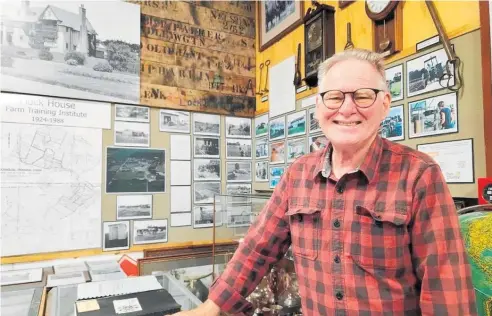  ?? Photo / Sally Round, RNZ ?? Alasdair BettlesHal­l at the Flock House display in the Bulls Museum.