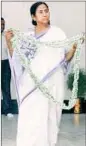  ?? PTI PHOTO ?? West Bengal CM Mamata Banerjee arrives to pay tribute to Rabindra Sangeet singer Debabrata Biswas on his 102nd birth anniversar­y, in Kolkata on Thursday.