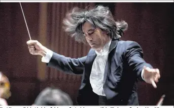  ??  ?? Kent Nagano dirigiert bei den Salzburger Festspiele­n wesentlich­e Werke von Penderecki und Henze