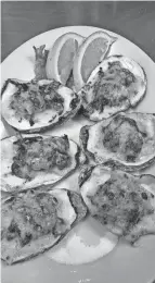  ??  ?? Oysters Rockefelle­r at Windward Passage