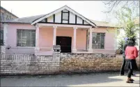  ??  ?? CRIME SCENE: The house in Yeoville where Patrick Wisani’s girlfriend was killed.