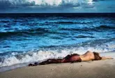 ??  ?? David Drebin: „Mermaid in Paradise, 2014“, © David Drebin / Camera Work
