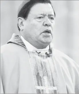  ??  ?? El cardenal Norberto Rivera Carrera deja la Arquidióce­sis Primada de México después de 22 años de ocupar el cargo ■ Foto Luis Humberto González