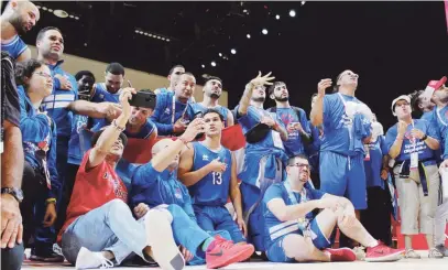  ?? Suministra­das ?? CHICOS DORADOS. El Equipo Nacional de Baloncesto de Special Olympics ganó ayer la medalla de oro del baloncesto unificado en los Juegos Mundiales de Olimpiadas Especiales.