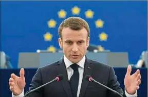  ??  ?? Emmanuel Macron dit avoir « une réflexion permanente sur sa propre foi ».