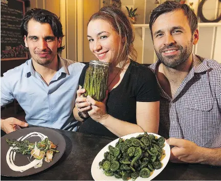  ?? PIERRE OBENDRAUF/MONTREAL GAZETTE ?? Denis Vukmirovic, right, with Lyssa Barrera and Étienne Huot at their restaurant, La Récolte Espace. “This time of year feels like rebirth,” Huot says. “Finally, it’s nice out and freshness is returning to our plates.”