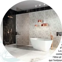  ??  ?? Pour Graff, la nature est une source d’inspiratio­n. La profonde connexion entre l’être et l’environnem­ent qui l’entoure offre une collection futuriste de robinets et de systèmes de douche. Ambiance bain avec robinetter­ie « Incanto » or rose.