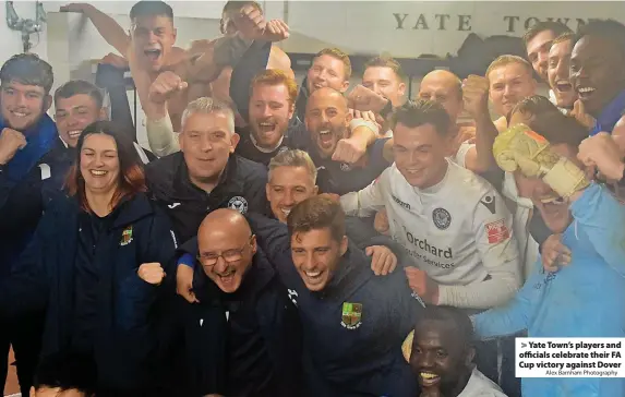  ?? Alex Barnham Photograph­y ?? > Yate Town’s players and officials celebrate their FA Cup victory against Dover