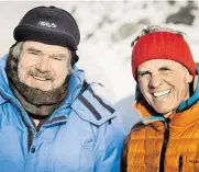  ?? BILD: SN/SERVUSTV ?? 40 Jahre nach der Sensation: Reinhold Messner und Peter Habeler.