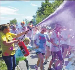  ??  ?? More than 500 people took part in the 2017 KM Colour Run