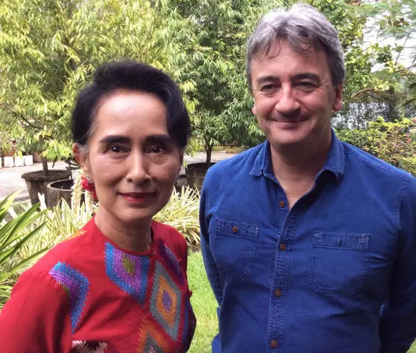  ??  ?? LACK OF LEADERSHIP: Fergal Keane with Aung San Suu Kyi — they have known each other for years, but Keane says the shutters can still come down