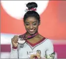  ?? FOTO: GETTY ?? Biles, con el oro de salto