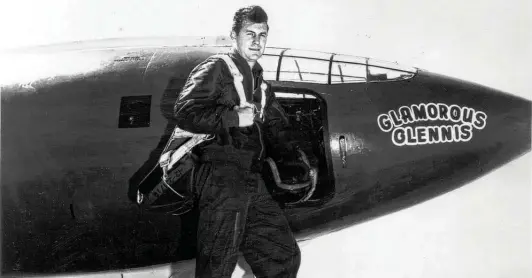 ?? Courtesy photo ?? Chuck Yeager is seen with the Bell X-1 rocket plane in which he broke the sound barrier in 1947. The aircraft was named after his late wife, Glennis.
