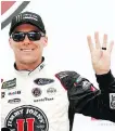  ?? BRIAN LAWDERMILK/GETTY IMAGES ?? Kevin Harvick after his victory in Dover, Del., on Sunday.