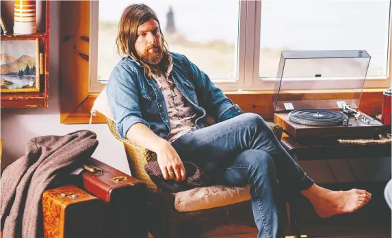  ?? DEVIN MCLEAN ?? Singer-songwriter Matt Mays turned 40 this year and says he’s ready to take even more chances with his music.