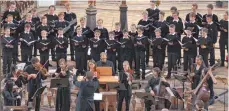  ?? FOTO: HORST HÖRGER ?? Eröffnung des Diademus-Festivals in der Klosterkir­che Roggenburg mit dem Tölzer Knabenchor.