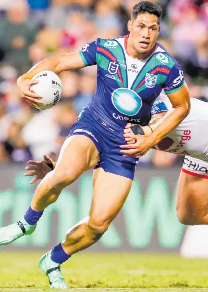  ?? Photo / Photosport ?? The Warriors would be better off playing Roger Tuivasa-Sheck on the wing.