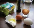  ?? Foto: Michael Pohl ?? Ein bisschen Salatöl auf die Schale hält Eier länger frisch.
