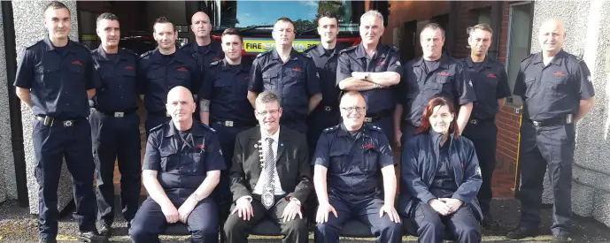  ??  ?? The Cathaoirle­ach of Sligo County Council Councillor Hubert Keaney visited Sligo Fire Station on Thursday evening last to thank the Fire Service staff for their exceptiona­l work in recent weeks. He told them that their efforts in fighting forestry and...