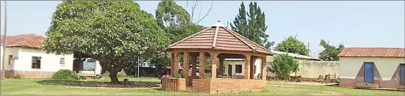  ?? ?? The gazebo which adds decoration to the outdoor space that can be used for relaxation, hosting and more.