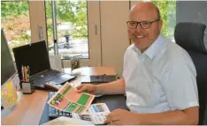  ?? Foto: Simone Bronnhuber ?? Höchstädts Bürgermeis­ter Gerrit Maneth im Rathaus.