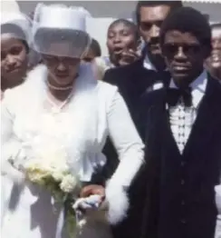  ?? ?? Fort Calata and his wife, Nomonde, on their wedding day