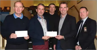  ??  ?? Michael Weldon (fourth from left) presenting first prize in the Seamus Weldon Lawnmowers Mens competitio­n to winners Derry Pyne, Eugene O’Sullivan and Seanie Kelliher with Declan McCarthy Captain at Killarney Golf and Fishing Club on Sunday. Photo by...