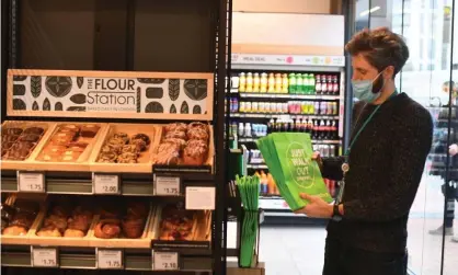  ?? Photograph: Victoria Jones/PA ?? Amazon Fresh in Ealing, west London. Shoppers can pick up items and walk out of the store without the need for a till.