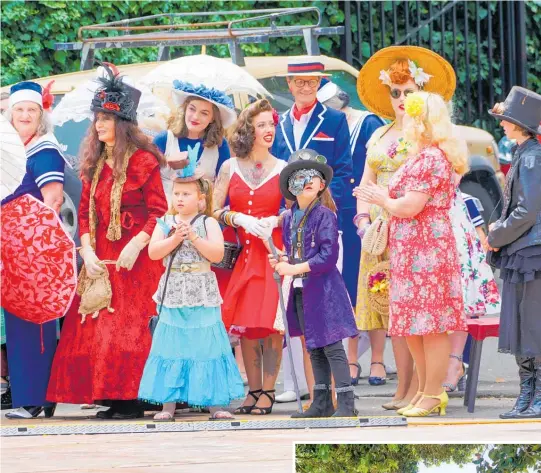  ?? Photo / Lewis Gardner ?? Contestant­s front up in their best vintage costumes at the 2020 Caboodle in Whanganui.