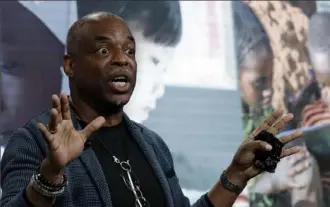  ?? Press ?? Marcio Jose Sanchez/Associated Actor LeVar Burton, shown speaking in Los Angeles in May 2019, will be the guest host on “Jeopardy!” this week.