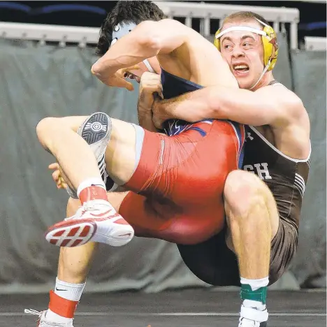  ?? RICK KINTZEL/THE MORNING CALL ?? Lehigh’s Jake Jakobsen, right, is the top seed at 197 pounds for the upcoming EIWA tournament. Jakobsen, a Stroudsbur­g High grad, is ranked 19th in the nation.