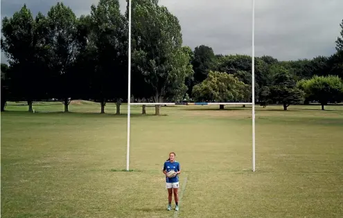  ?? PHOTOS: GEORGE HEARD/STUFF ?? Naia Toaolamai-Holden, 15, has been playing senior rugby for three years, but a minimum-age rule, which has not previously been enforced, will be in 2018, meaning she can no longer take the field alongside her mother in the team that is coached by her...